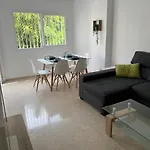 3-bedroom + Crib - Perfect For The Family Apartmán
