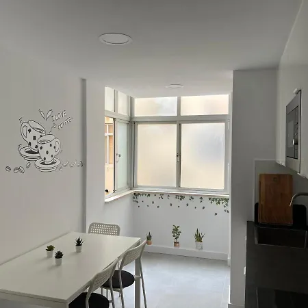 3-bedroom + Crib - Perfect For The Family Estepona