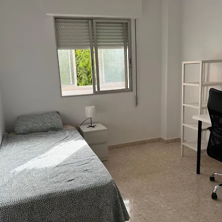 3-bedroom + Crib - Perfect For The Family Estepona